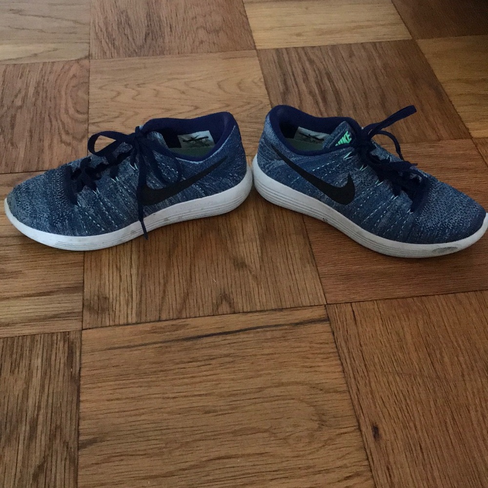 Nike Lunarepic flyknit blue sneakers size 7
